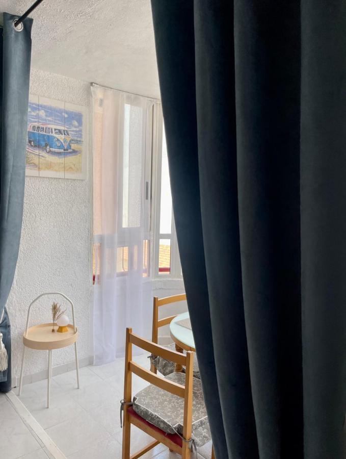 Studio Flat 150M Away From Beach Torrevieja Luaran gambar
